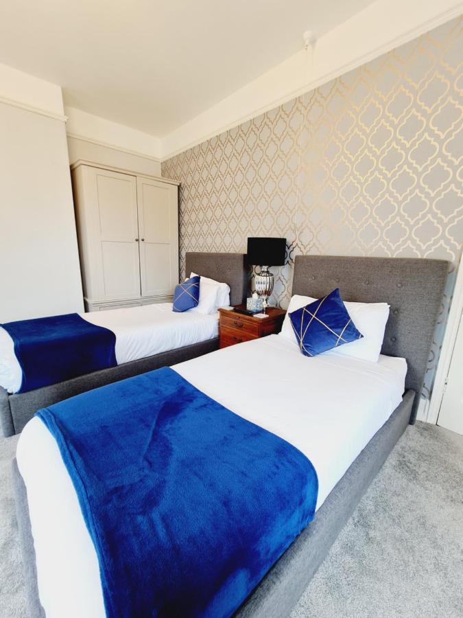 Beaufort Lodge - Central Location & Free Parking تونتون المظهر الخارجي الصورة